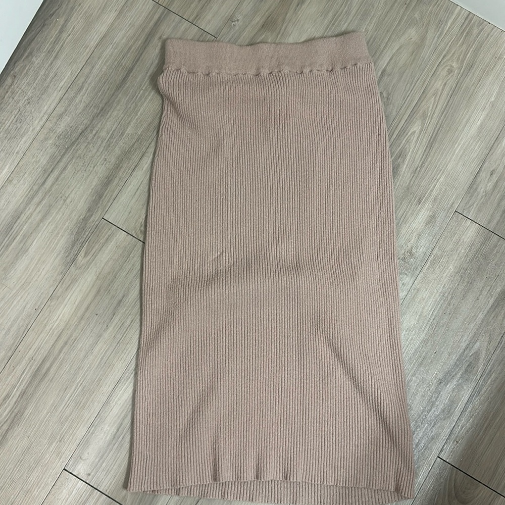 Casual ribbed skirt